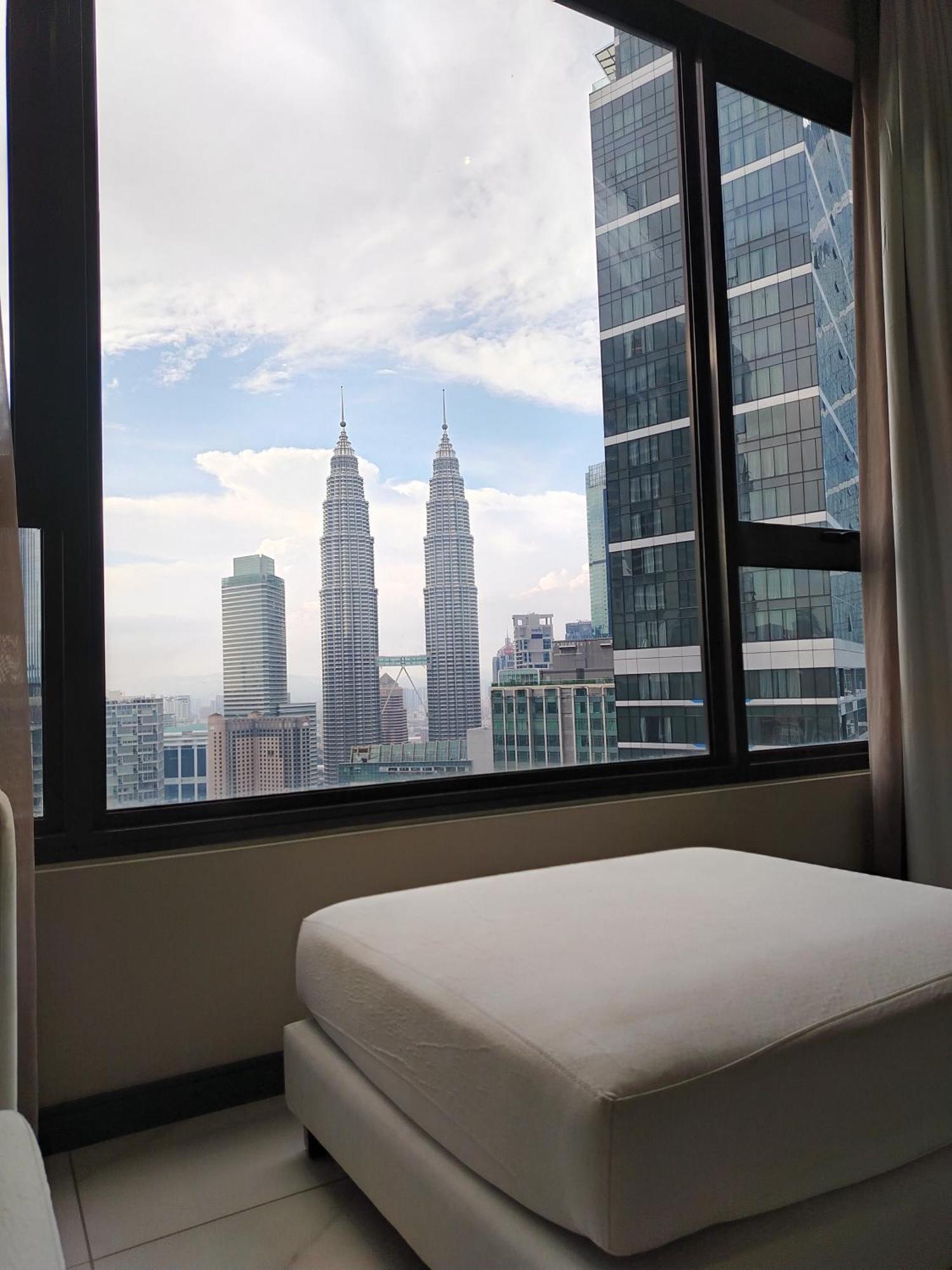 Klcc By 8 Kia Peng * Kuala Lumpur