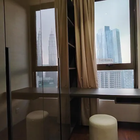 Klcc Suites By 8 Kia Peng Kuala Lumpur Exterior photo